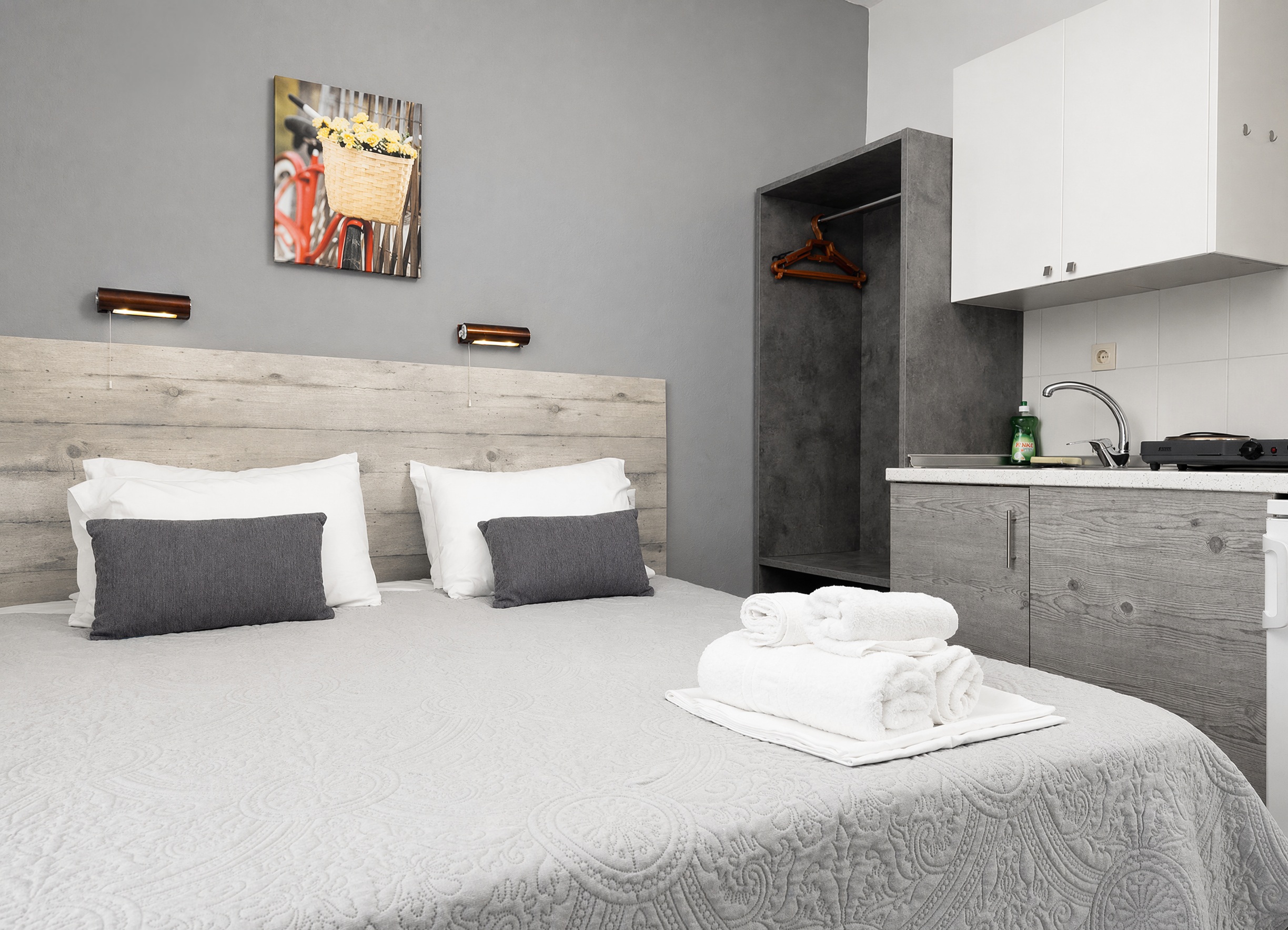 Superior Deluxe Double or Twin Room — main view