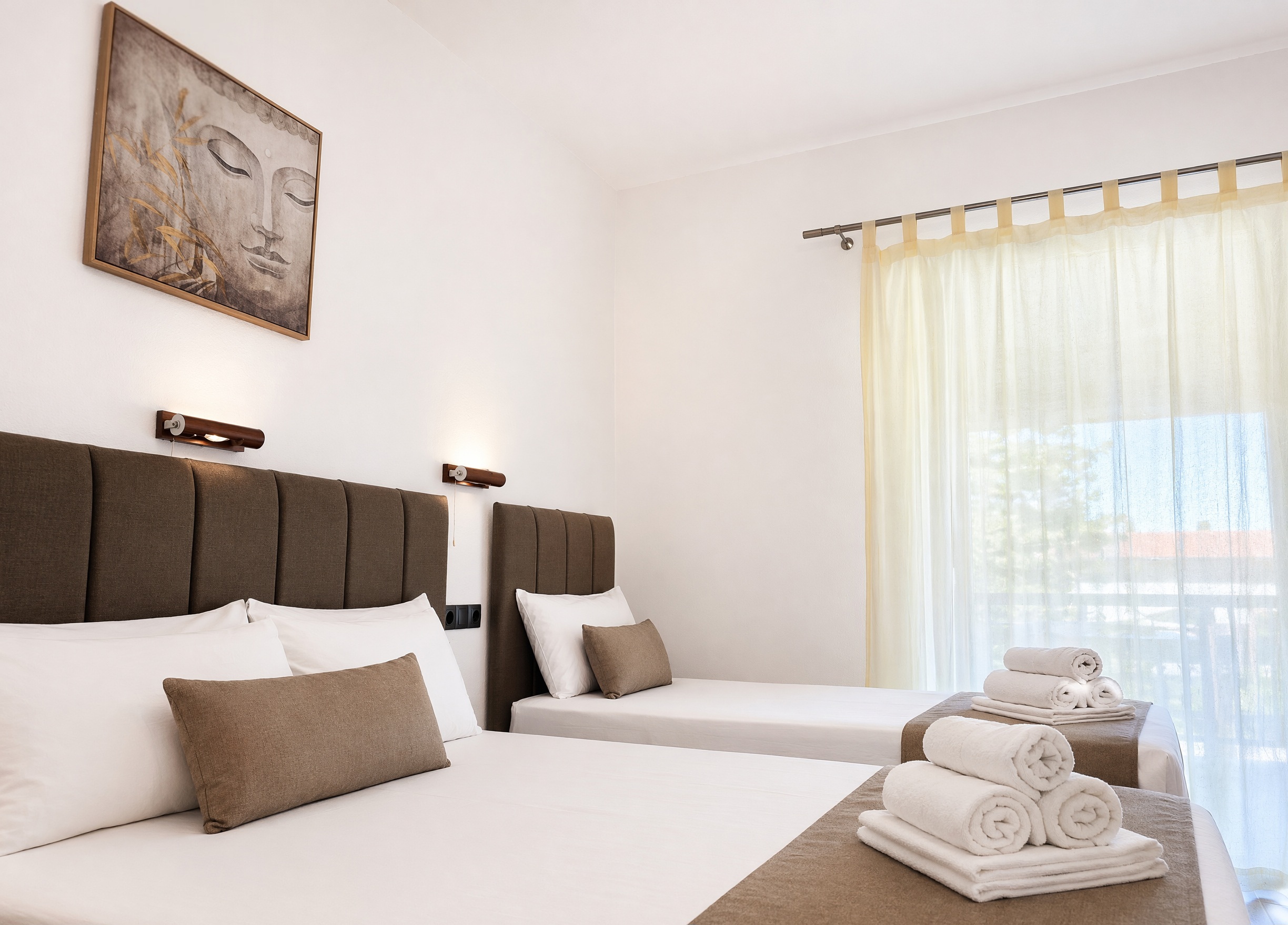 Classic Triple Room — main view